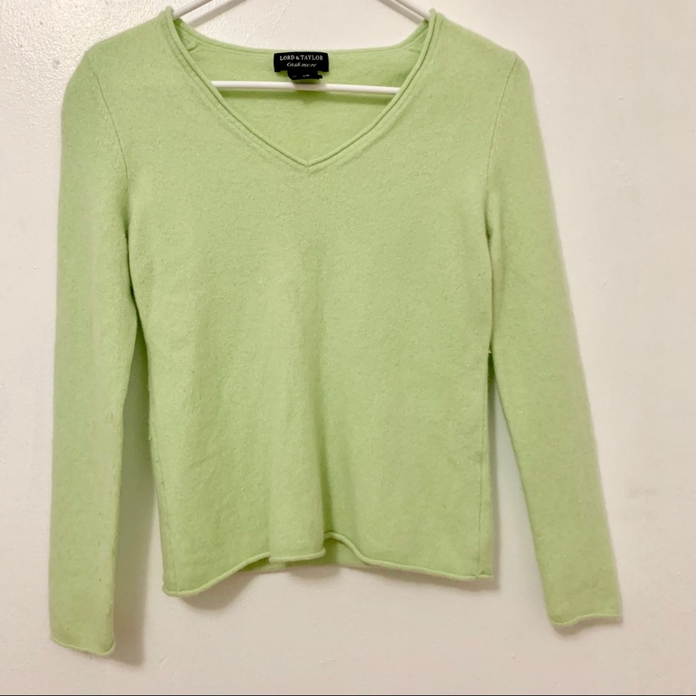 CLOSING-SEND OFFERS Lord&Taylor Cashmere Green